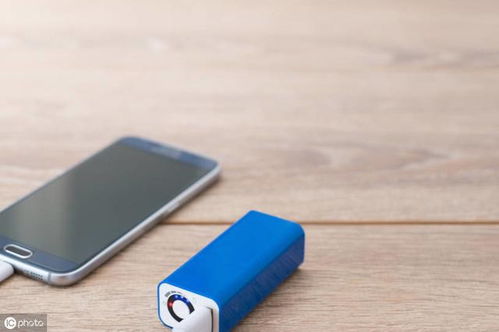 移動(dòng)電源開(kāi)關(guān)上的IN和OUT表示什么意思？